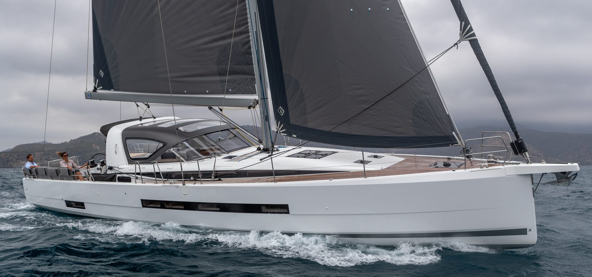 JEANNEAU YACHT 55 SLIDE 1